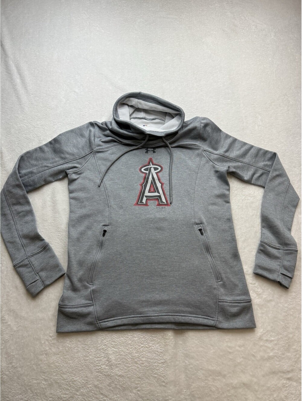 Women's Los Angeles ANGELS Under Armour Loose Fit Pull Over Sweater Medium 2531